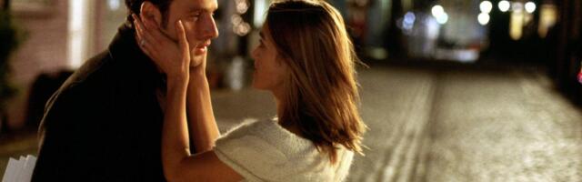 Дом из культовой "Реальной любви" выставили на продажу