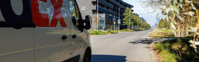 ФОТО | Жители Штромки не довольны организацией движения в районе пляжа