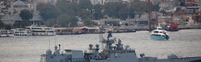 Фрегат ВМФ России сопроводил через Ла-Манш два подсанкционных танкера „теневого флота“