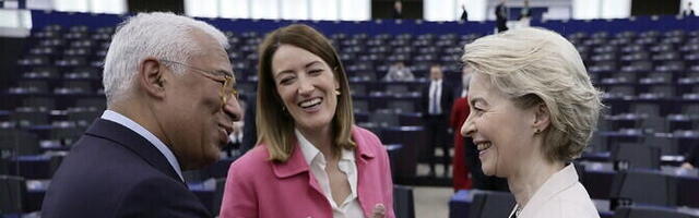 В Еврокомиссии пришлось объяснять, почему руководство ЕС воспользовалось чартерным рейсом