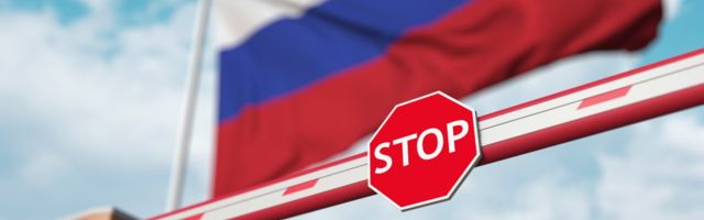 Названы возможные сроки открытия российских границ 
