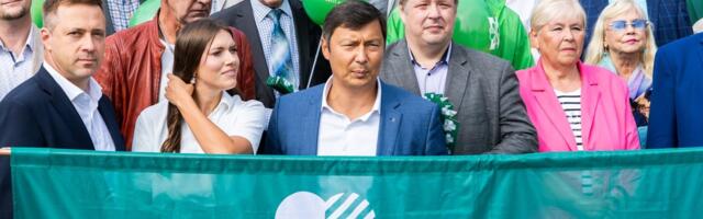 ГРАФИКИ | Рейтинг центристов поднялся до рекордного с начала войны в Украине уровня