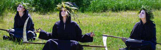 В преддверии праздников дорожная полиция подготовила песню под названием "Дай Смерти выходной"