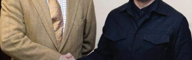 Сикорский: Если украинцы вернутся домой, мы пожалеем об этом и будем по ним скучать