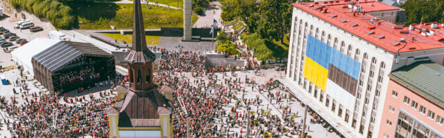 ФОТО: вид с дрона на Праздник народной музыки на площади Вабадузе