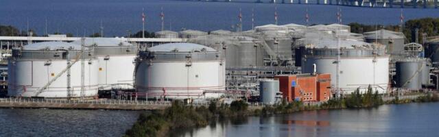 Reuters: 40% экспортных мощностей российской нефти остановлено