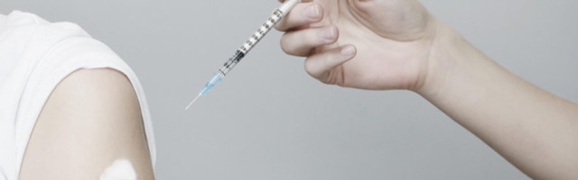 Эстонские эксперты: защита от вакцинации длится дольше шести месяцев