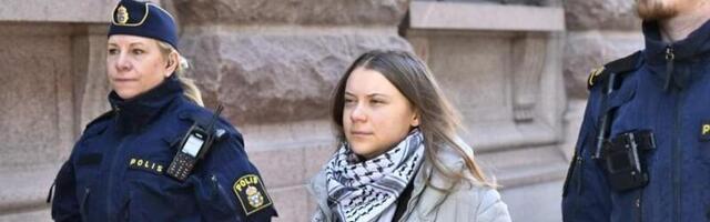 Грету Тунберг оштрафовали за акцию перед парламентом Швеции