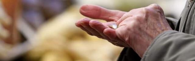 В Латвии подсчитали количество малоимущих жителей