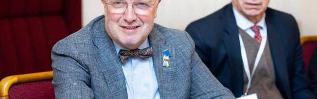 Спикер сейма остается на своем посту