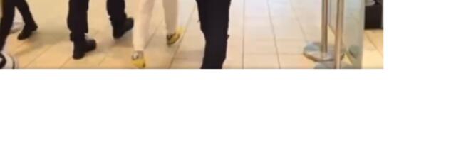 Более сотни полицейских, военнослужащих, медиков и учителей обратились в суд из-за принуждения к вакцинации