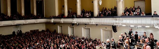 Провожаем год под звуки музыки! Насыщенная программа праздничных концертов