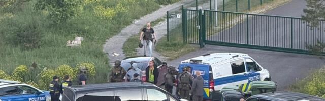 ФОТО | В Клоога буянил пьяный мужчина со стартовым пистолетом. Полиция отреагировала большими силами