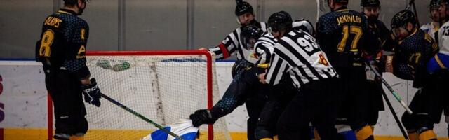 ФОТО: в ЧЭ по хоккею победы одержали клубы из Кохтла-Ярве
