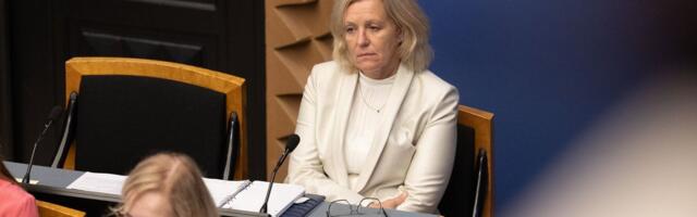 Скандал с ошибкой в законе: четыре партии требуют отставки председателя финансовой комиссии Рийгикогу