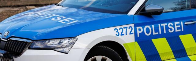 Мужчина, угрожавший сотруднику департамента, по-прежнему находится под стражей. Полиция возбудила уголовное дело