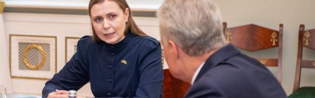 Президент Литвы освободил Шакалене от должности министра обороны