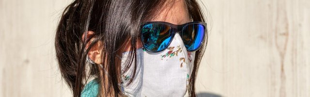 Защищают ли очки от коронавируса?