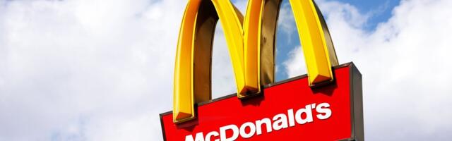 В США зафиксированы десятки случаев отравления кишечной палочкой в McDonald’s. Один человек скончался