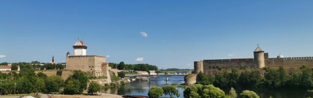 Пятикроновый вид на пять с плюсом, а когда приведут в порядок территорию в ста метрах от него? На этот и другие вопросы горожан отвечает мэр Нарвы