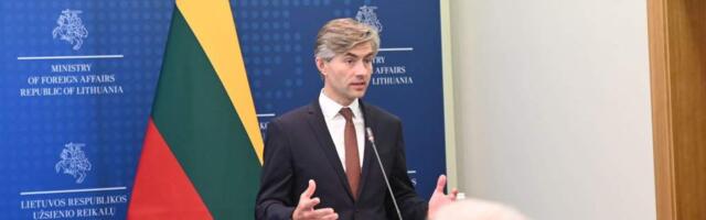 Будрис подчеркивает, что границы Украины не являются объектом переговоров