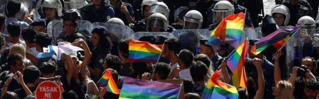В Турции будут сажать за смену пола и ЛГБТ-браки