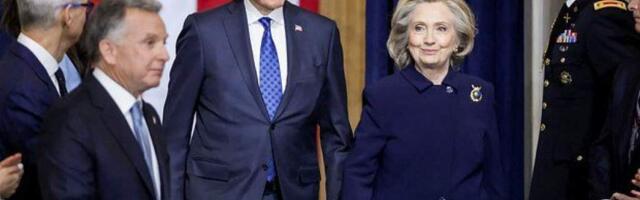 Клинтоны согласились дать показания по делу Эпштейна