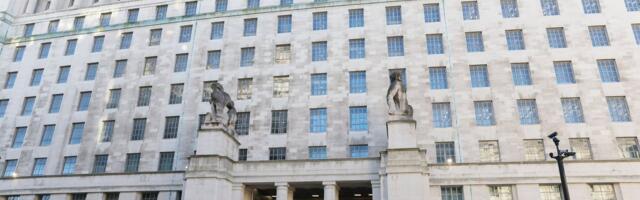 Минобороны Великобритании сообщило о гибели своего военного в Украине