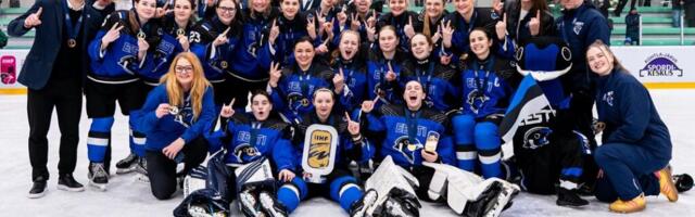 Эстонские хоккеистки уверенно выиграли турнир в Кохтла-Ярве