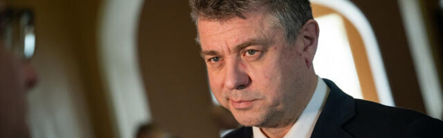 Рейнсалу предложил Карису не провозглашать закон о супербазе данных