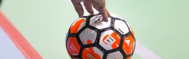 Самое время погрузиться в зимнюю футбольную страсть – футзал