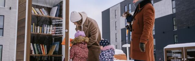 В центре Таллинна появился новый парк со скульптурами и уголком для чтения