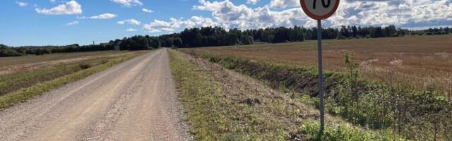 Старейшина Пыльваской волости: уместно направить часть доходов от автоналога на местные дороги