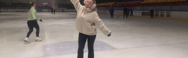 «Я влюбилась в лед»: как нарвитяне посещают массовые катания на коньках