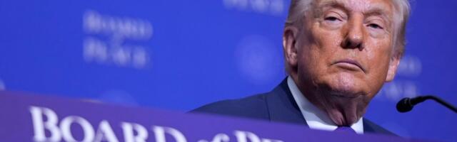 Верховный суд США: Пошлины, введенные Трампом, незаконны