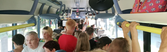 Для предотвращения распространения COVID-19 в Ида-Вирумаа на линии выведут дополнительные автобусы