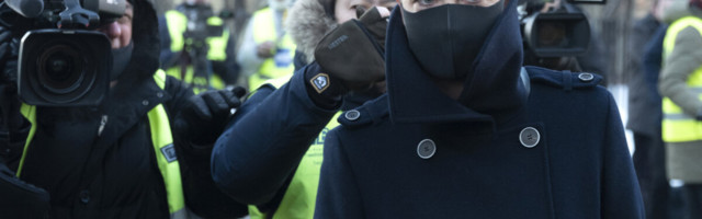 Юлия Навальная потребовала от Путина освободить ее мужа