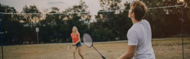 Где поиграть в бадминтон в Москве: 7 лучших площадок, корты, цены, адреса на карте