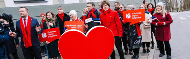 Соцдемы готовы поддержать досрочные парламентские выборы