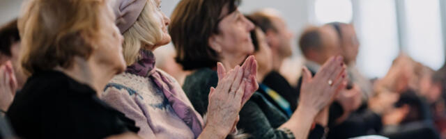 Город приглашает пожилых людей на концерт 1 октября