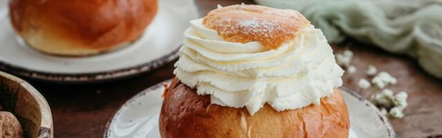 Черные, с мороженым и в цветах эстонского флага: в Таллинне вновь пройдет фестиваль куклей KukliFest