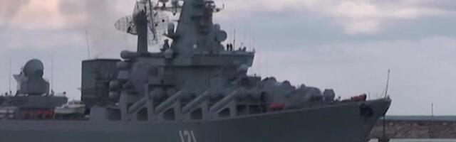 ВИДЕО | ВСУ сообщили о том, что подбили крейсер "Москва" — флагман Черноморского флота РФ. У России другая версия