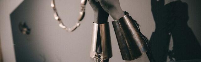 ФОТО: в галерее EKA открылись две международные выставки