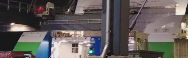 На следовавшем в Хельсинки судне Tallink загорелся автобус