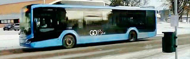 В Силламяэ проезд на городских автобусах сохранится бесплатным: дотация на транспорт увеличена