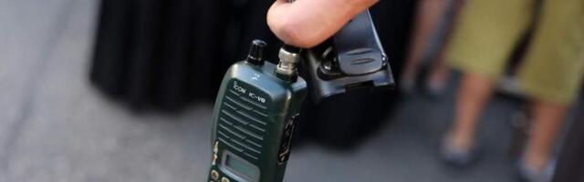 В Москве растет спрос на пейджеры, рации и бумажные карты