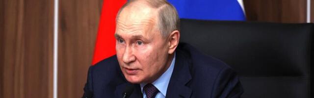 СМИ: власти ЮАР попросили Путина не приезжать на саммит БРИКС, ибо в этом случае им придется его арестовать