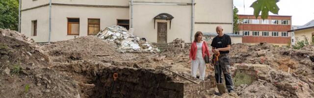 ВИДЕО | Нарвские сенсации: появилась возможность увидеть останки дома репрессированного мэра