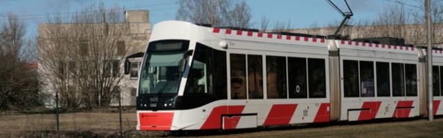 В Копли мужчина попал под трамвай