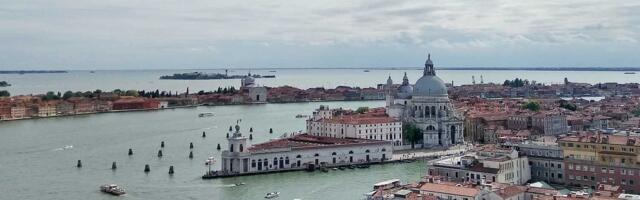 Авиакомпания Wizz Air 3 декабря начинает регулярные рейсы между Таллинном и Венецией